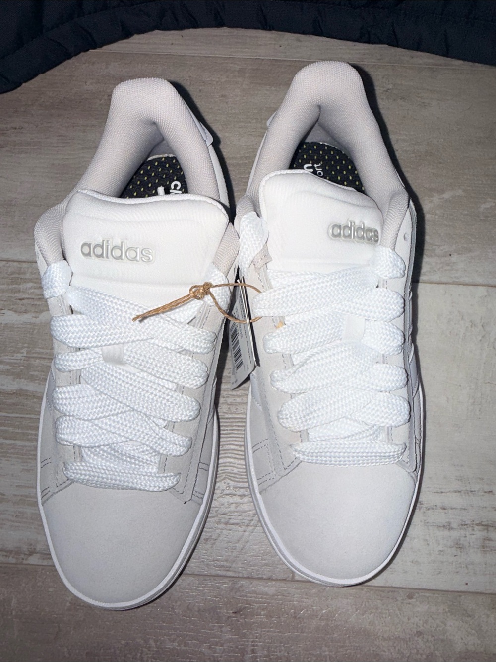 Adidas Grand Court Alpha 00s Women’s 7.5 White/Gray Suede Sneakers NWT - Picture 4 of 7